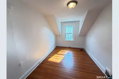 90 Belmont Street, Fairfield, CT 06824 - Photo 12