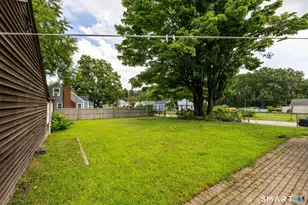 48 Whitney St, East Hartford, CT 06118 - Photo 30
