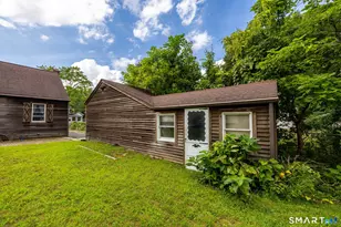 48 Whitney St, East Hartford, CT 06118 - Photo 32