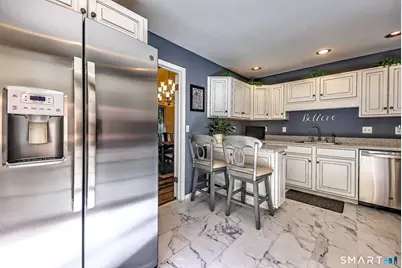 690 Forest Road #482, West Haven, CT 06516 - Photo 14