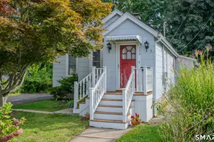336 Barnum Terrace Ext, Stratford, CT 06614 - Photo 1