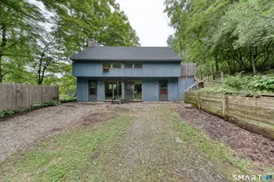 102 Brookside Ln, Mansfield, CT 06268 - Photo 2