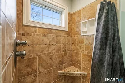 33 Marshfield Road, East Lyme, CT 06357 - Photo 26