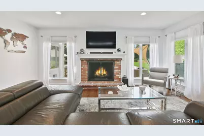 39 Wedgemere Road, Stamford, CT 06905 - Photo 6