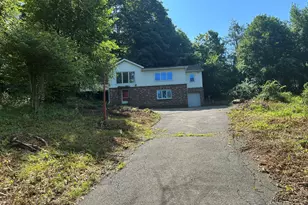 7 Harmon Dr, New Fairfield, CT 06812 - Photo 1