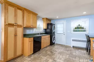 63 Crescent Dr, East Hartford, CT 06118 - Photo 6