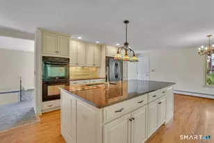 5 Arlington St N, Meriden, CT 06450 - Photo 10