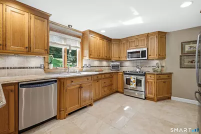 320 Overlook Road, Glastonbury, CT 06033 - Photo 18