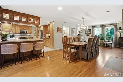 320 Overlook Road, Glastonbury, CT 06033 - Photo 8