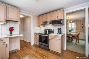 3 Braintree Dr, West Hartford, CT 06117 - Photo 12