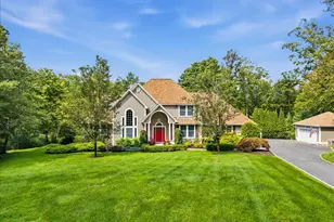 7 W Farms Ln, New Fairfield, CT 06812 - Photo 1