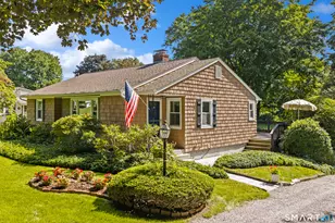 950 Peck Ln, Cheshire, CT 06410 - Photo 2