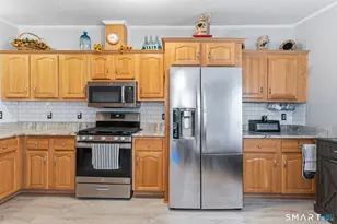 27 Skylark Rd, Colchester, CT 06415 - Photo 10