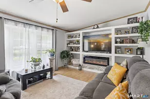 27 Skylark Rd, Colchester, CT 06415 - Photo 6