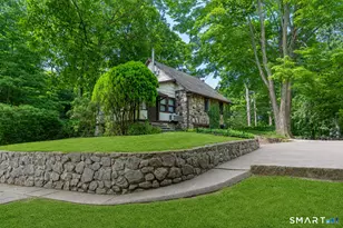 296 Bennetts Farm Rd, Ridgefield, CT 06877 - Photo 1