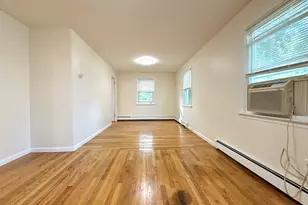 299 Villa Ave, Fairfield, CT 06825 - Photo 12