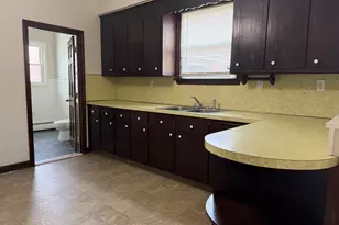 48 Center St, Winchester, CT 06098 - Photo 2