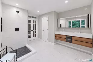 11 Coach Hill, Danbury, CT 06811 - Photo 18