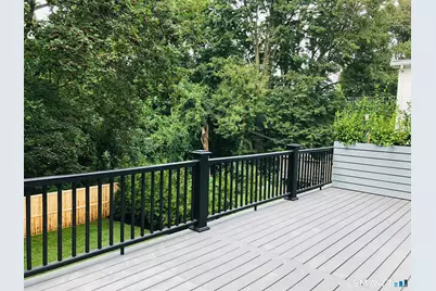 34 Wescott Street, Greenwich, CT 06878 - Photo 32