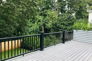 34 Wescott St, Greenwich, CT 06878 - Photo 32