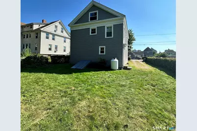 36 Pleasant Street #2nd FL, Groton, CT 06340 - Photo 22