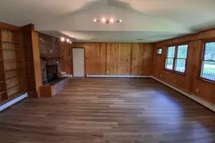 16 Partridge Hollow Rd, Ledyard, CT 06339 - Photo 2