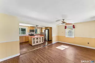 65 Tower St, Milford, CT 06460 - Photo 2