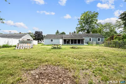 422 Denslow Street, Windsor Locks, CT 06096 - Photo 30