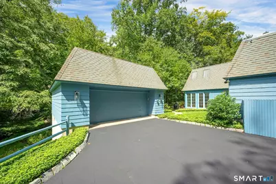 23 Mill Stream Road, Stamford, CT 06903 - Photo 24