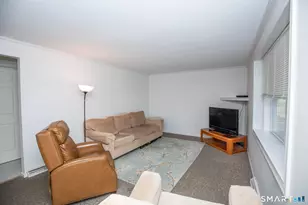 7 Raynham Rd, East Haven, CT 06512 - Photo 8