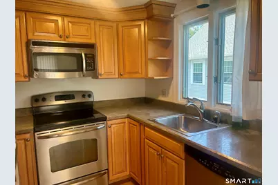 9 River Colony #9, Guilford, CT 06437 - Photo 8