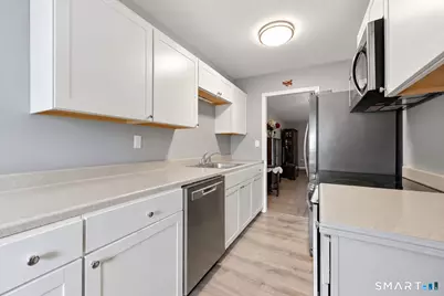 20 Briar Court #20, Cromwell, CT 06416 - Photo 2