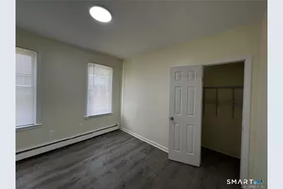 99 Lounsbury Avenue, Waterbury, CT 06706 - Photo 6