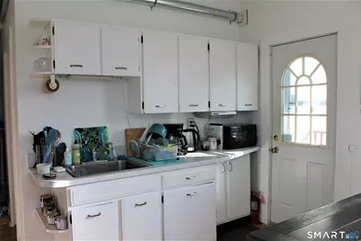 45 West Main Street #4, Groton, CT 06355 - Photo 2