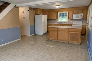 16 Colonial Dr, Columbia, CT 06237 - Photo 6