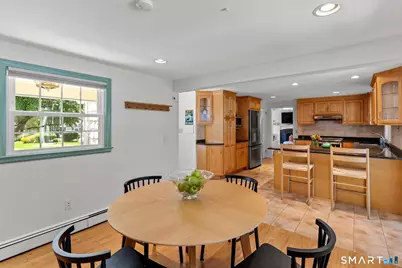 14 Richard Road, Simsbury, CT 06070 - Photo 18