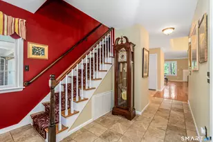 70 Tunxis Village, Farmington, CT 06032 - Photo 2