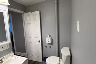 4 Armstrong Pl, Bridgeport, CT 06608 - Photo 20