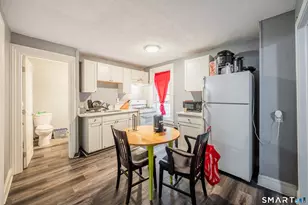 4 Armstrong Pl, Bridgeport, CT 06608 - Photo 6