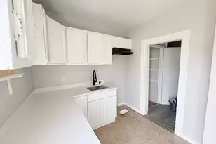 [Address not provided], New Haven, CT 06513 - Photo 2