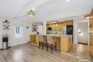 75 Springdale St, Hamden, CT 06514 - Photo 8