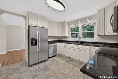 11 Glover Avenue, Old Lyme, CT 06371 - Photo 4