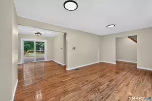 11 Glover Ave, Old Lyme, CT 06371 - Photo 8