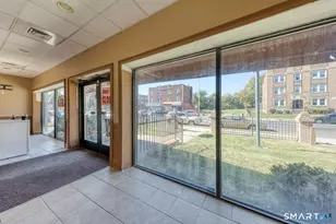 2404 Main St, Hartford, CT 06120 - Photo 8
