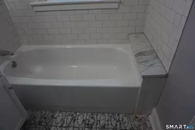 472 Prospect Avenue #B3, Hartford, CT 06105 - Photo 10