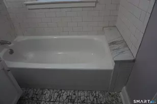 472 Prospect Ave, Hartford, CT 06105 - Photo 10