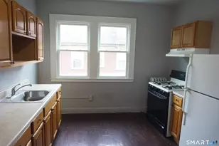 472 Prospect Ave, Hartford, CT 06105 - Photo 12