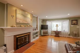 106 Steinmann Ave, Middlebury, CT 06762 - Photo 6