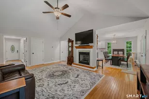 394 Killingly Ave, Putnam, CT 06260 - Photo 6