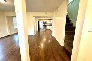 62 Clifford St, Bridgeport, CT 06607 - Photo 8